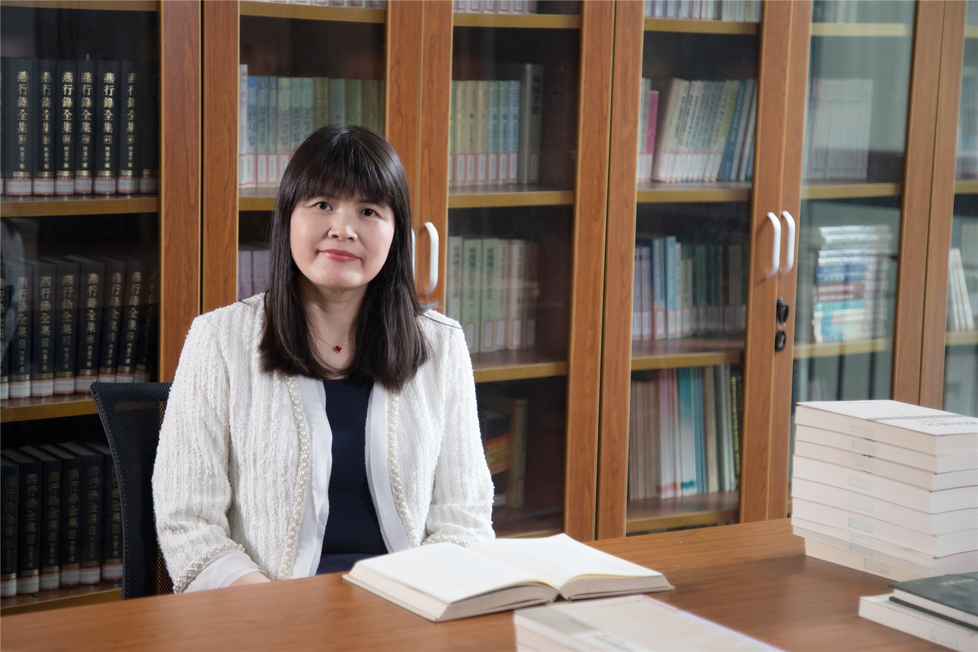 应用外语学院 常务副院长——张冬梅